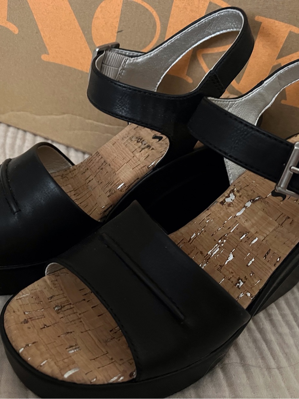 Korks Black Leather Platform Wedge Sandals - Picture 3 of 4